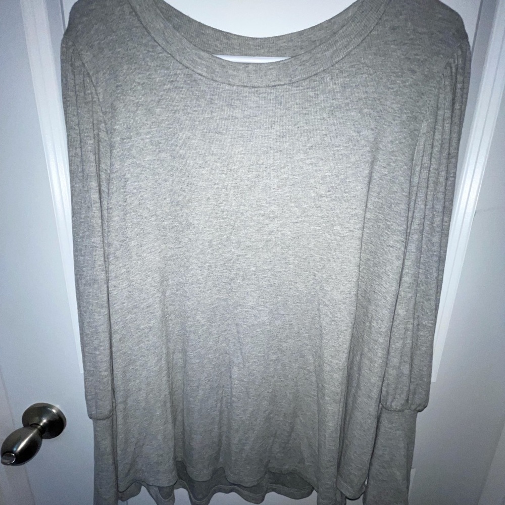 Ava and Viv long sleeved grey top